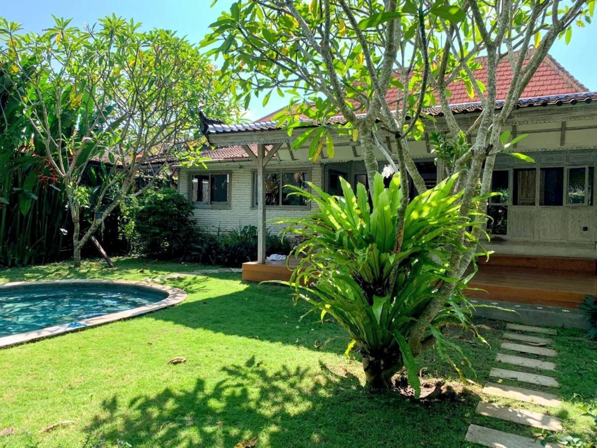Quiet 3 Br-3 Bathroom Villa In Heart Of Canggu 외부 사진